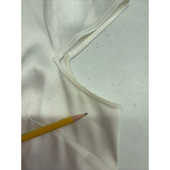 St. John Ivory Cap sleeve satin blouse top Formal Party‎ Layering size XL - Picture 5 of 14